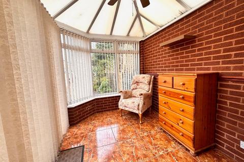 3 bedroom semi-detached house for sale, Ingram Road, Bloxwich, Walsall, WS3