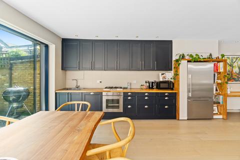 2 bedroom apartment for sale, Rosendale Road, London, SE21