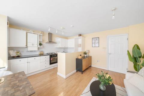 undefined, Farnley Road, London SE25