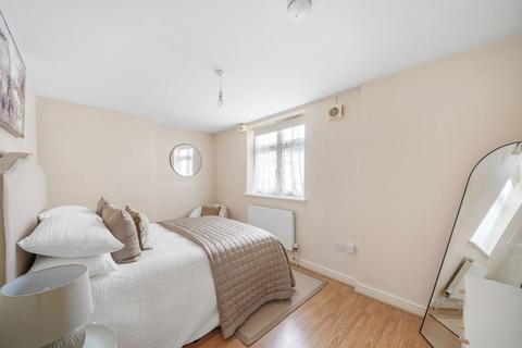 undefined, Farnley Road, London SE25