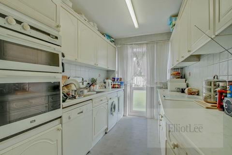 undefined, Carlton Avenue West, Wembley HA0