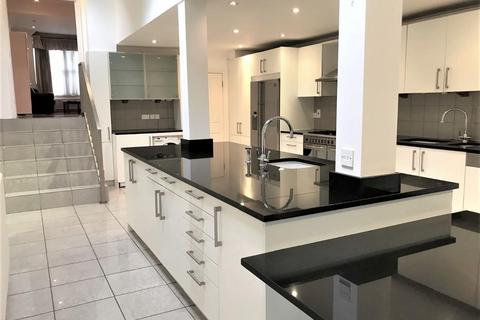 undefined, Johns Avenue, London