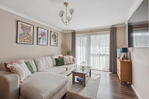 1 bedroom apartment for sale, Priory Court, Hitchin, SG4