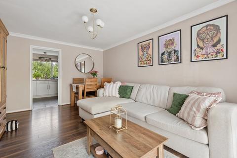 1 bedroom apartment for sale, Priory Court, Hitchin, SG4