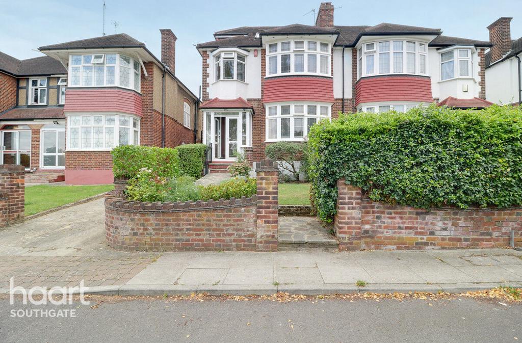 Detached house exterior