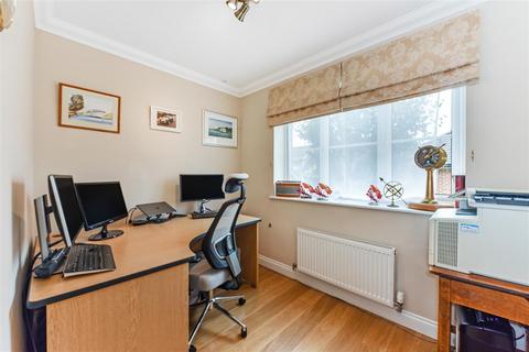 undefined, Durlands Court, Horndean