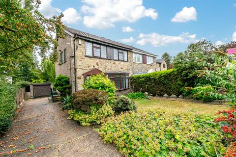 4 bedroom semi-detached house for sale, Woodhall Park Mount, Stanningley, Pudsey, Leeds