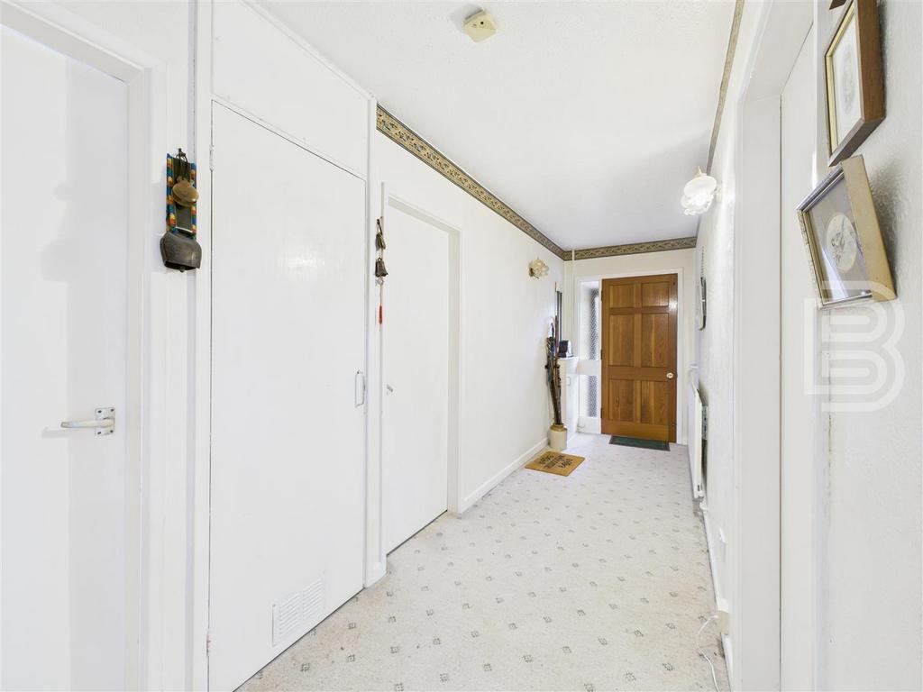 Entrance Hall (2).jpg