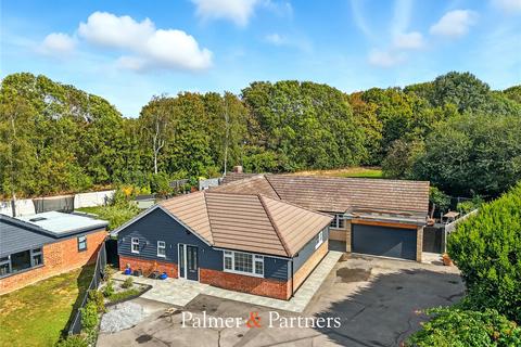 8 Bramston Close, Chelmsford, CM2 7EW