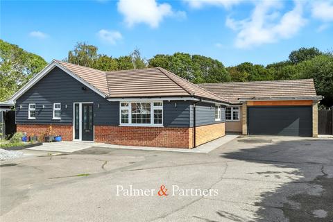 8 Bramston Close, Chelmsford, CM2 7EW