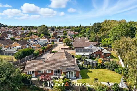 8 Bramston Close, Chelmsford, CM2 7EW