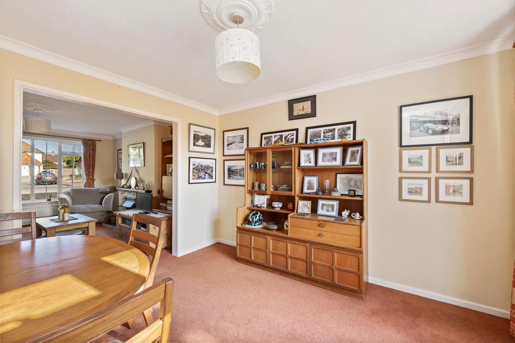 Dining room/Sitting room
