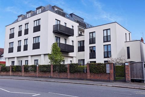 Roxborough Avenue, Harrow