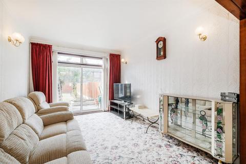 3 bedroom end of terrace house for sale, Loxham Road, Chingford