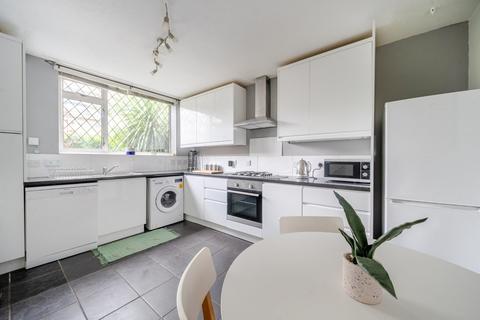 11 Foss Road, London, SW17 0TX