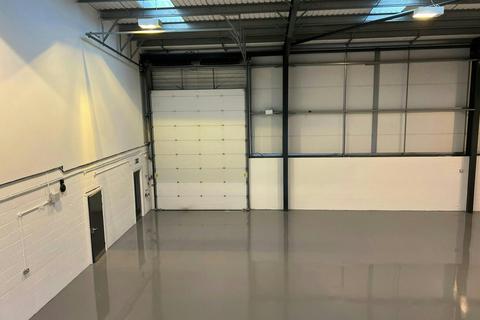 Warehouse to rent, Evans Rd Liverpool L24 9PB