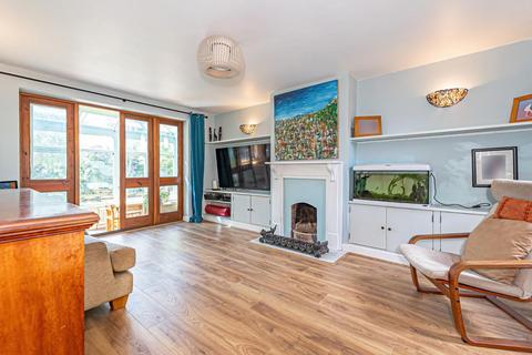 4 bedroom detached house for sale, Soulbury Road, Burcott, Leighton Buzzard