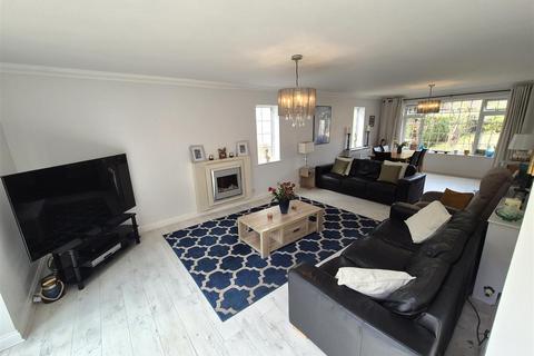 5 bedroom detached house for sale, Dudsbury Road, Ferndown BH22