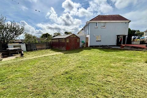 3 bedroom end of terrace house for sale, Picton Close, Hakin, Milford Haven, Pembrokeshire, SA73