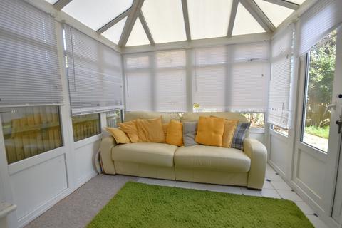 undefined, Horley, Surrey, RH6