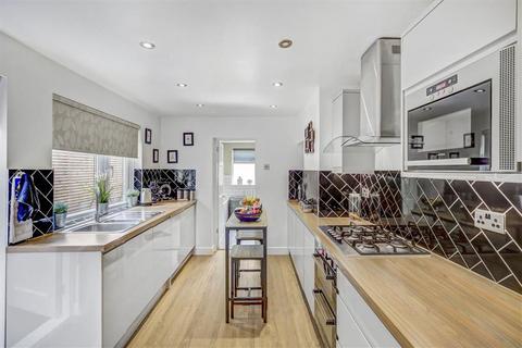 3 bedroom terraced house for sale, Fort Road, London SE1