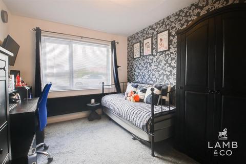 34 Cottage Grove, Clacton-on-sea, CO16 8DJ