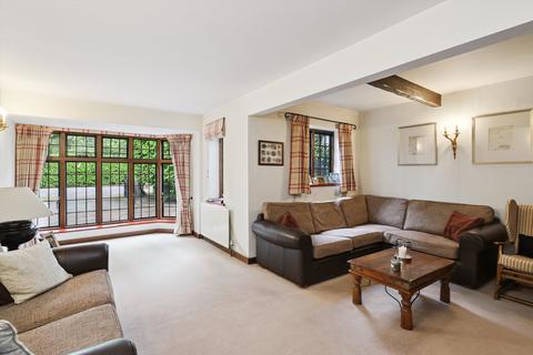 undefined, Silverdale Avenue, Ashley Park, Walton-on-Thames, Surrey, KT12