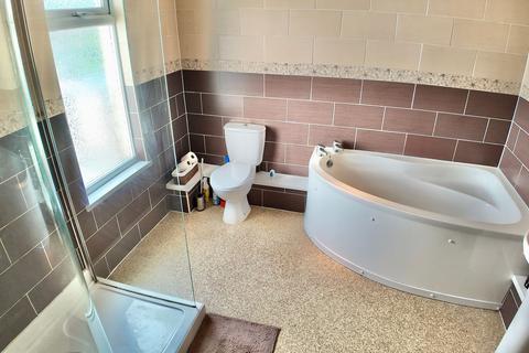 3 bedroom terraced house for sale, Graig View Terrace, Talywain, NP4