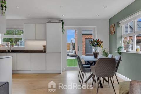 5 bedroom detached house for sale, Main Street, Haxey DN9