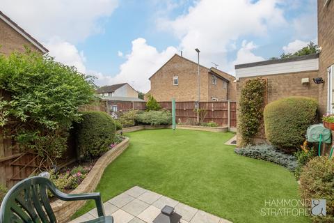 4 bedroom detached house for sale, Kemp Drive, Scarning