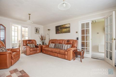 4 bedroom detached house for sale, Kemp Drive, Scarning