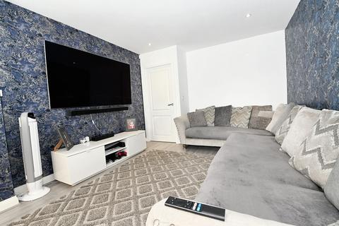 undefined, Halls Close, Bolton, BL2