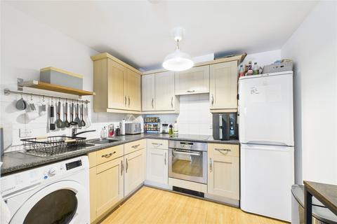 undefined, Kelvin Gate, Bracknell, Berkshire, RG12