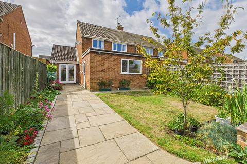 3 bedroom semi-detached house for sale, Ingram Avenue, Aylesbury, Buckinghamshire