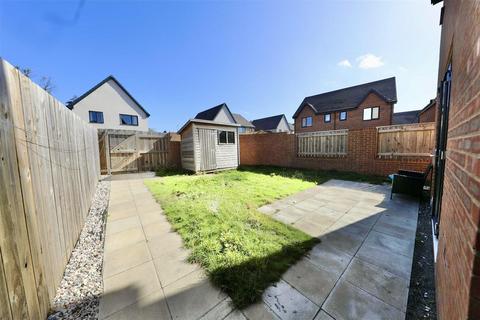 undefined, Brentford Drive, Hull