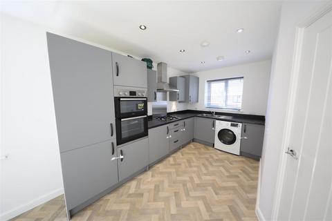 undefined, Brentford Drive, Hull