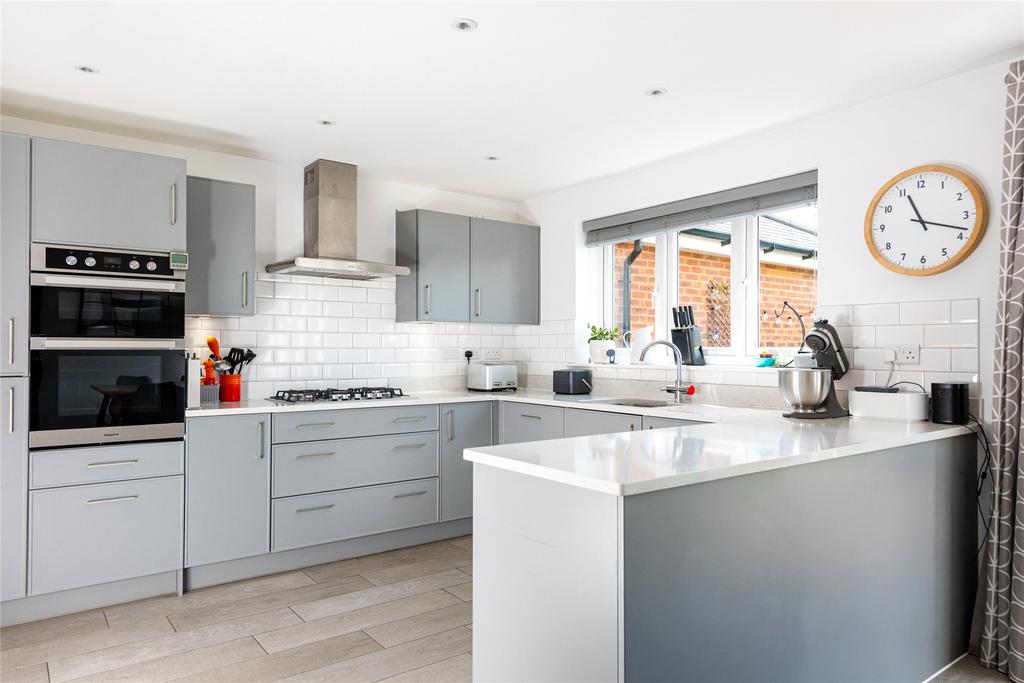 Kitchen/Breakfast