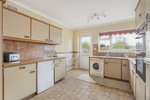 3 bedroom bungalow for sale, Eaton Road, Appleton, OX13