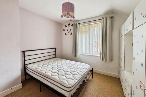 4 Deerpark Drive, Warwick, CV34 5ED