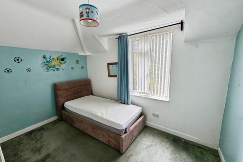 4 Deerpark Drive, Warwick, CV34 5ED