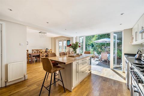undefined, Fir Tree Road, Banstead