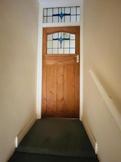 2 bedroom flat for sale, Knowle Mount, Leeds