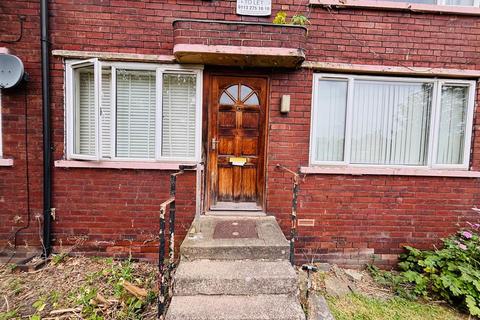 6 Knowle Mount, Leeds, LS4 2PP