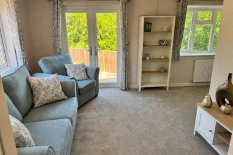 undefined, Alvanley Residential Park