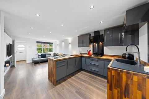 undefined, Billington Close, Warrington WA5