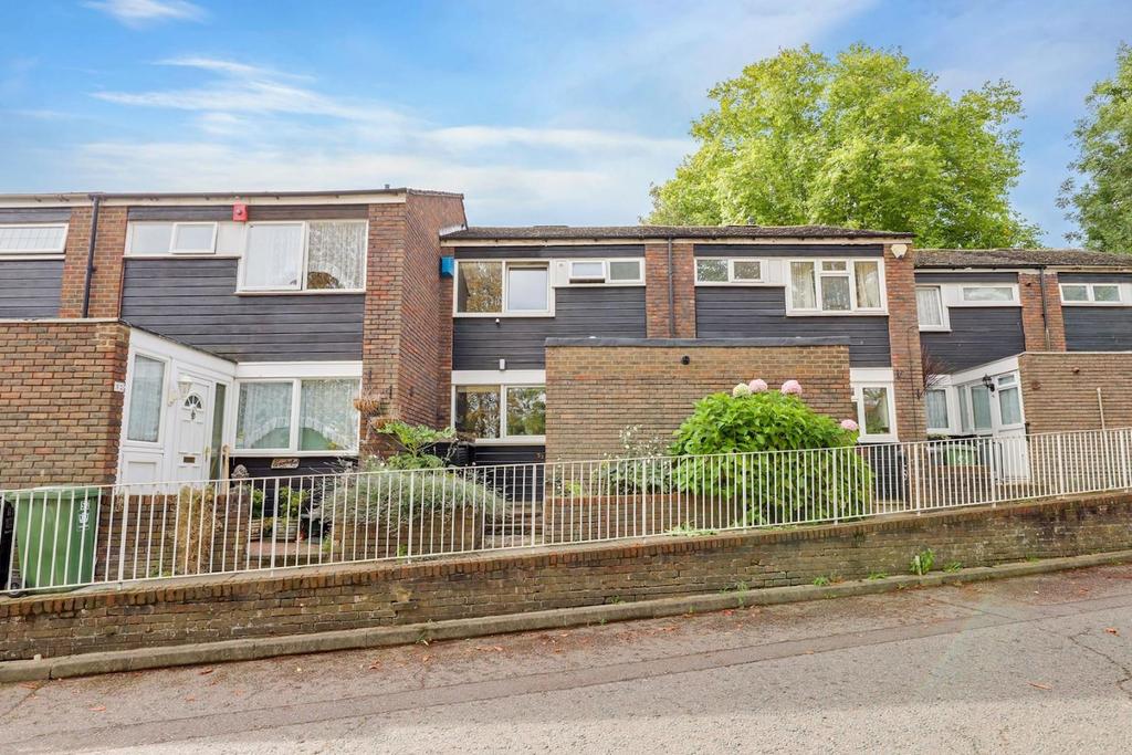 01-fb2c JHProp World - 53 Ormanton Road - 2-medium.j
