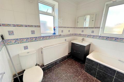undefined, Harcourt Road, Bushey WD23