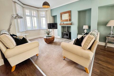 3 bedroom terraced house for sale, Priory Road, Warwick