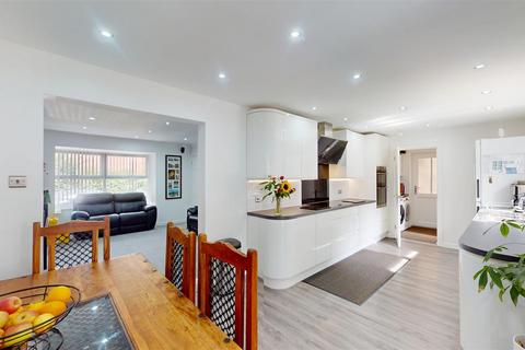undefined, Nightingale Crescent, Bradville, Milton Keynes