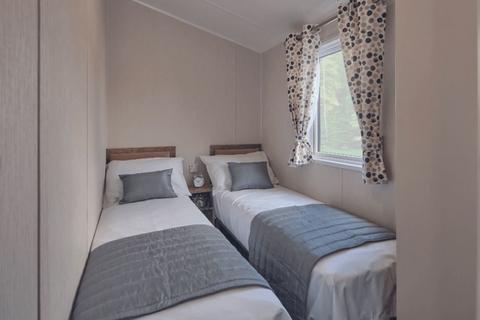 undefined, Gartmore Stirling